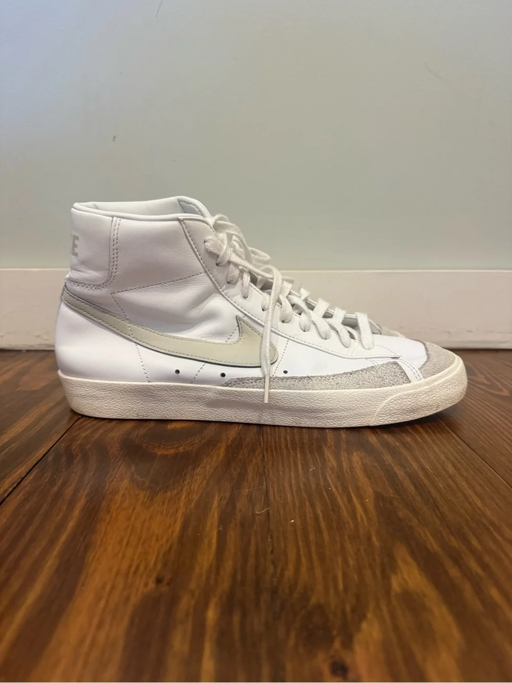 Nike Men's White High-Top Sneakers with Light Gray Accents
